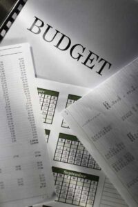 Benefits Of Creating A Budget To Track Income And Expenses
